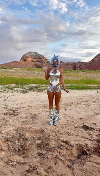 Full leaked Hailey ostrom private onlyfans photo