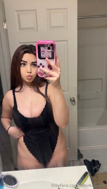 Full leaked Mommymilkersrose private onlyfans photo